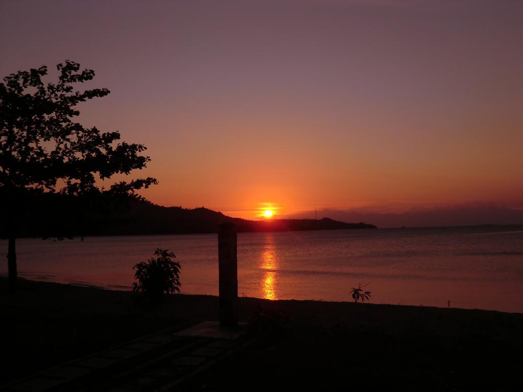 Star Sand Beach Resort Sekotong Εξωτερικό φωτογραφία