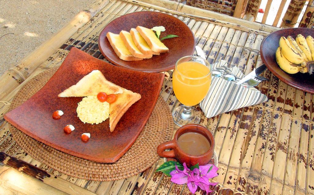 Star Sand Beach Resort Sekotong Εξωτερικό φωτογραφία